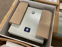 Partij installatiemateriaal - afbeelding 13 van  14