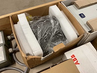 Partij installatiemateriaal - afbeelding 14 van  14