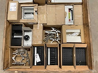 Partij installatiemateriaal - afbeelding 2 van  9