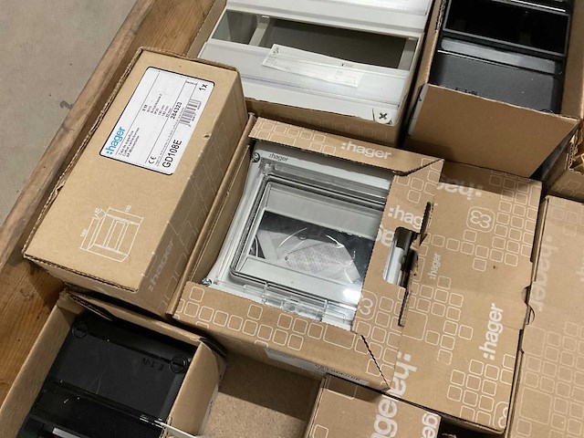 Partij installatiemateriaal - afbeelding 7 van  9