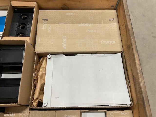 Partij installatiemateriaal - afbeelding 9 van  9