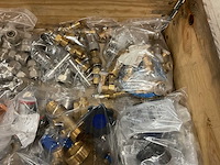 Partij installatiemateriaal - afbeelding 3 van  11