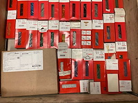 Partij installatiemateriaal - afbeelding 4 van  9