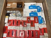 Partij installatiemateriaal - afbeelding 5 van  9