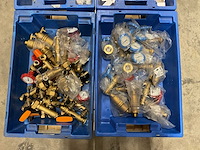 Partij installatiemateriaal - afbeelding 2 van  5