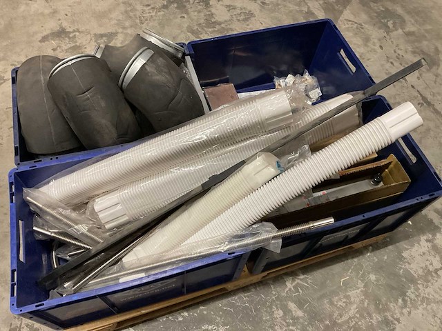 Partij installatiemateriaal - afbeelding 3 van  3