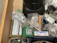 Partij installatiemateriaal - afbeelding 8 van  10