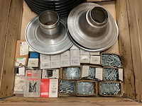 Partij installatiemateriaal - afbeelding 1 van  8