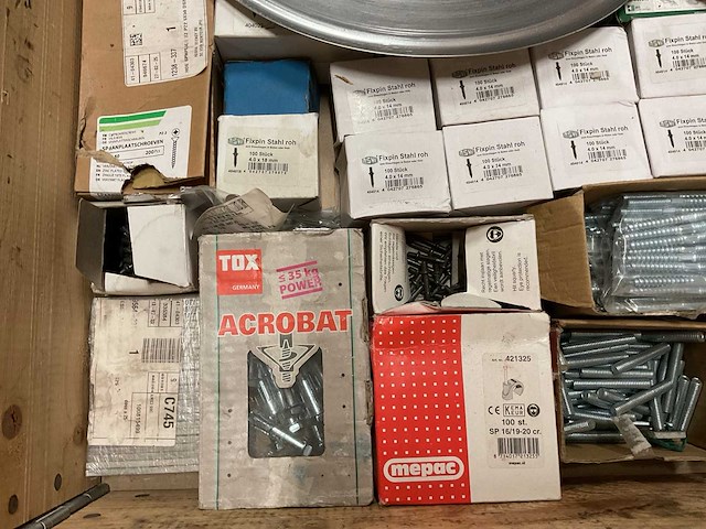 Partij installatiemateriaal - afbeelding 3 van  8