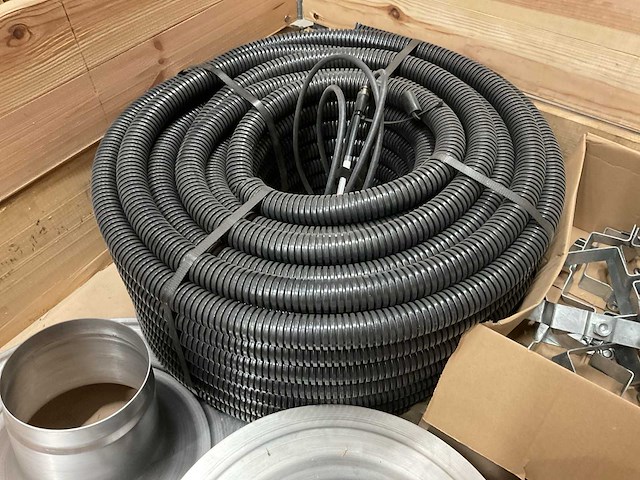 Partij installatiemateriaal - afbeelding 8 van  8