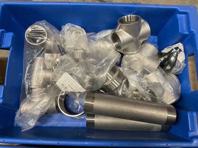 Partij installatiemateriaal - afbeelding 5 van  5