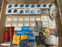 Partij installatiemateriaal - afbeelding 5 van  11