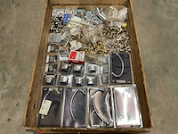 Partij installatiemateriaal - afbeelding 1 van  10