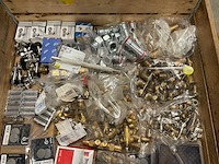 Partij installatiemateriaal - afbeelding 4 van  10