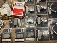 Partij installatiemateriaal - afbeelding 9 van  10