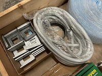 Partij installatiemateriaal - afbeelding 4 van  8