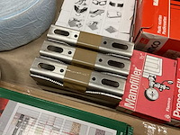 Partij installatiemateriaal - afbeelding 7 van  8