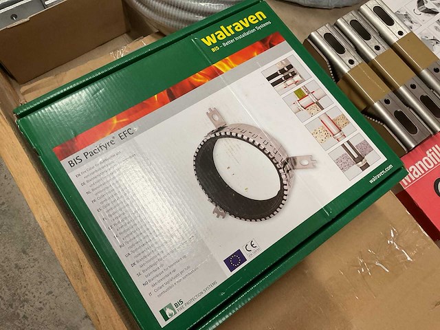 Partij installatiemateriaal - afbeelding 8 van  8