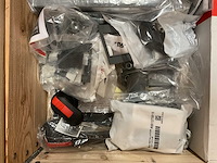 Partij installatiemateriaal - afbeelding 5 van  8