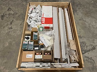 Partij installatiemateriaal - afbeelding 1 van  6