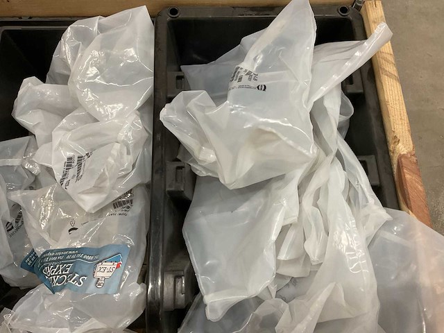 Partij installatiemateriaal - afbeelding 9 van  9