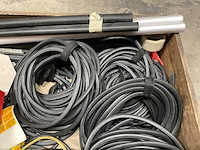 Partij installatiemateriaal - afbeelding 4 van  7