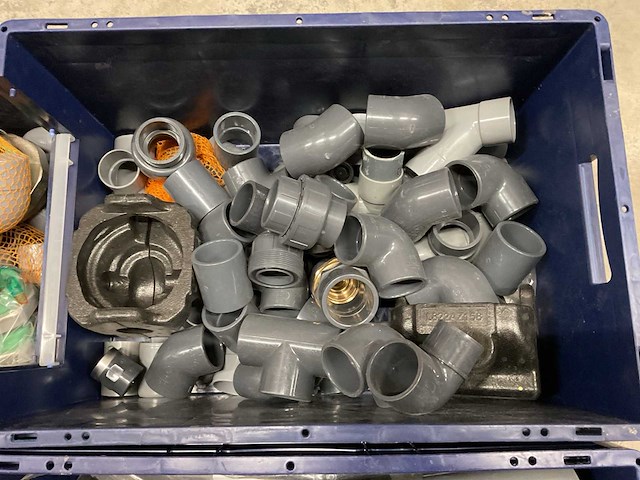 Partij installatiemateriaal - afbeelding 5 van  7