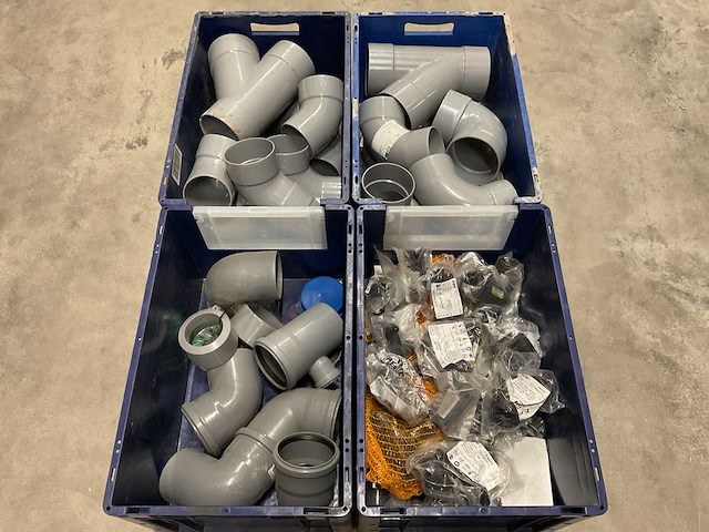 Partij installatiemateriaal - afbeelding 1 van  7