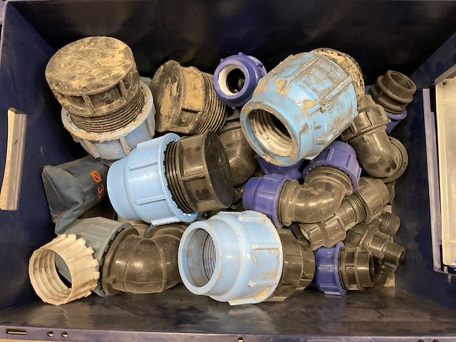 Partij installatiemateriaal - afbeelding 6 van  7