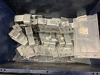 Partij installatiemateriaal - afbeelding 7 van  7