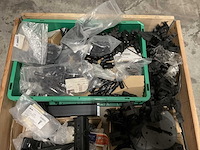 Partij installatiemateriaal - afbeelding 3 van  9