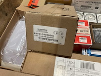 Partij installatiemateriaal - afbeelding 6 van  8