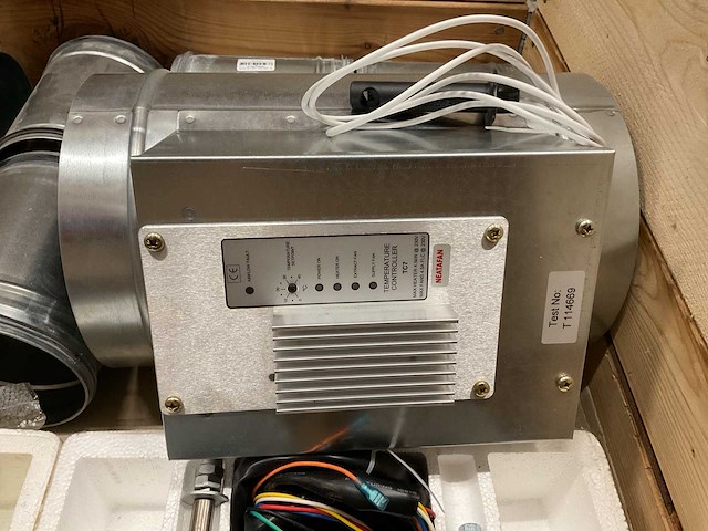 Partij installatiemateriaal - afbeelding 8 van  9