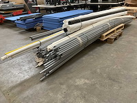 Partij installatiemateriaal - afbeelding 1 van  4