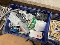 Partij installatiemateriaal - afbeelding 7 van  10