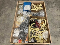 Partij installatiemateriaal - afbeelding 1 van  8