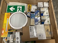 Partij installatiemateriaal - afbeelding 3 van  8