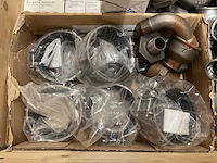 Partij installatiemateriaal - afbeelding 4 van  9