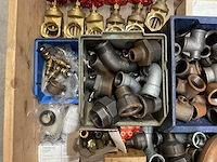 Partij installatiemateriaal - afbeelding 8 van  9