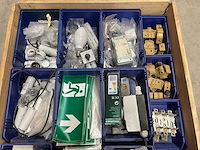 Partij installatiemateriaal - afbeelding 3 van  3