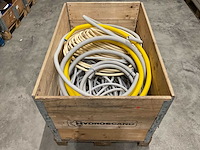 Partij installatiemateriaal - afbeelding 1 van  4