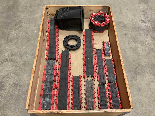 Partij installatiemateriaal - afbeelding 1 van  3
