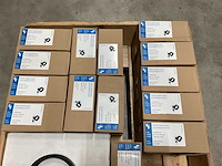 Partij installatiemateriaal - afbeelding 2 van  4