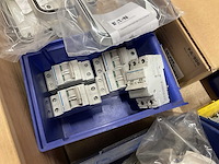Partij installatiemateriaal - afbeelding 6 van  7