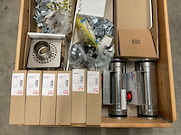 Partij installatiemateriaal - afbeelding 2 van  8