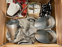 Partij installatiemateriaal - afbeelding 2 van  7