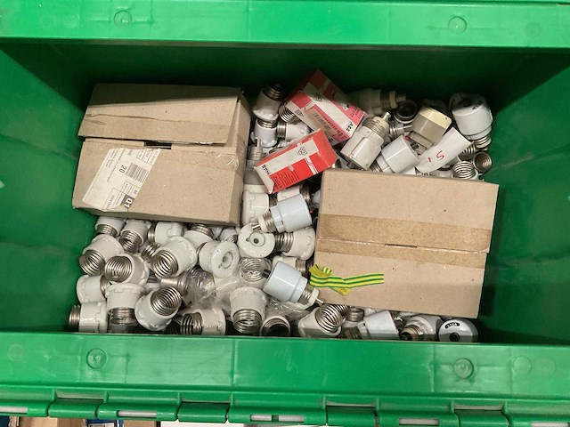 Partij installatiemateriaal - afbeelding 6 van  7
