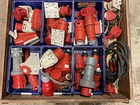 Partij installatiemateriaal - afbeelding 2 van  3