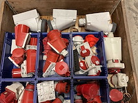 Partij installatiemateriaal - afbeelding 3 van  3