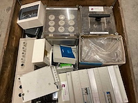 Partij installatiemateriaal - afbeelding 3 van  3